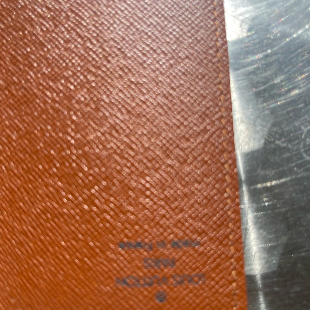 Auth LOUIS VUITTON card case w gold snaps. NBU. missing plastic card sleeves - Picture 5 of 8